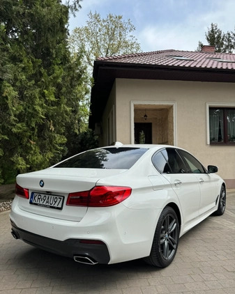 BMW Seria 5 cena 133000 przebieg: 114000, rok produkcji 2017 z Kraków małe 232